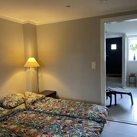 Kristiansand, Bystranda 59m2, 2 Soverom, 6 Senger *