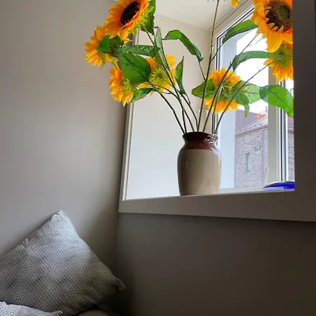 Kristiansand, Bystranda 59M2, 2 Soverom, 6 Senger Appartement *