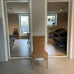 Kristiansand, Bystranda 59M2, 2 Soverom, 6 Senger Apartament *