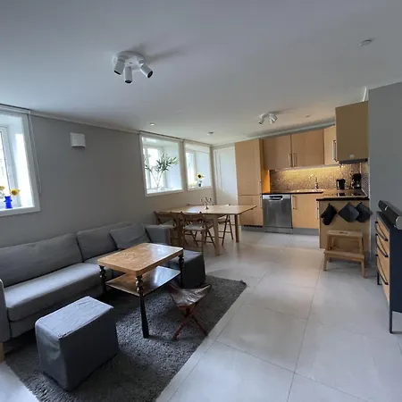 Kristiansand, Bystranda 59m2, 2 Soverom, 6 Senger Kristiansand