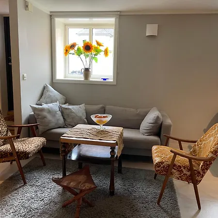 Kristiansand, Bystranda 59M2, 2 Soverom, 6 Senger Apartament *