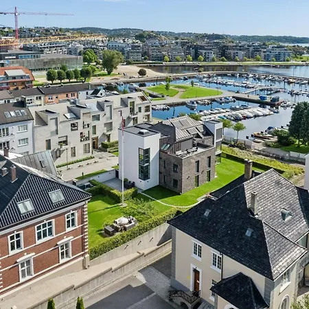 Kristiansand, Bystranda 59M2, 2 Soverom, 6 Senger Apartament